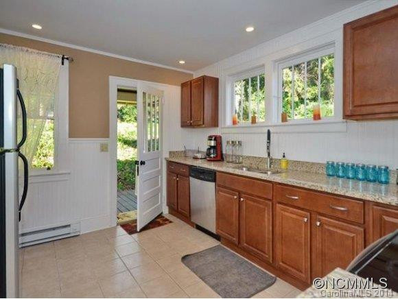 21 MONTVIEW DR - Photo 14