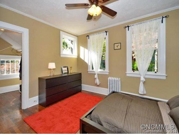 21 MONTVIEW DR - Photo 8