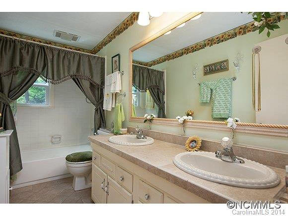 531 Three Mile Knob Rd - Photo 10