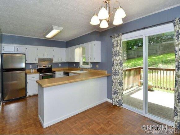 207 LYNDON LANE - Photo 3