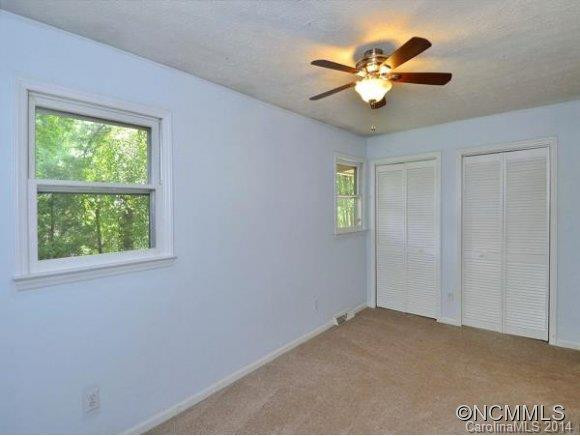207 LYNDON LANE - Photo 7