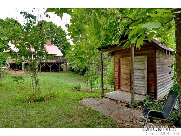 19 Austin Avenue - Photo 16