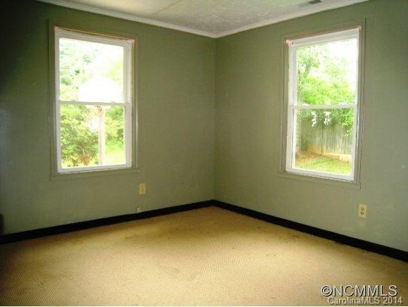 180 Whispering Pines Drive - Photo 13
