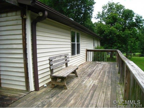 180 Whispering Pines Drive - Photo 16