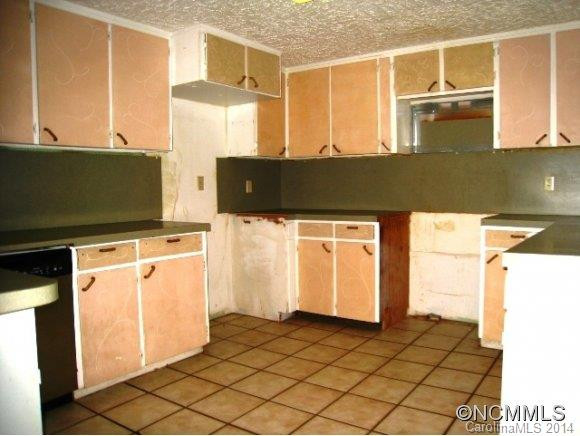 180 Whispering Pines Drive - Photo 5