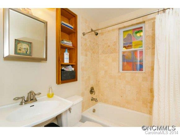 144 Lakewood Drive - Photo 13