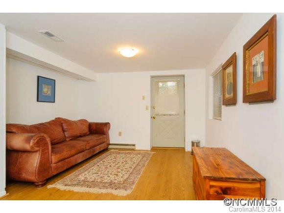 144 Lakewood Drive - Photo 17