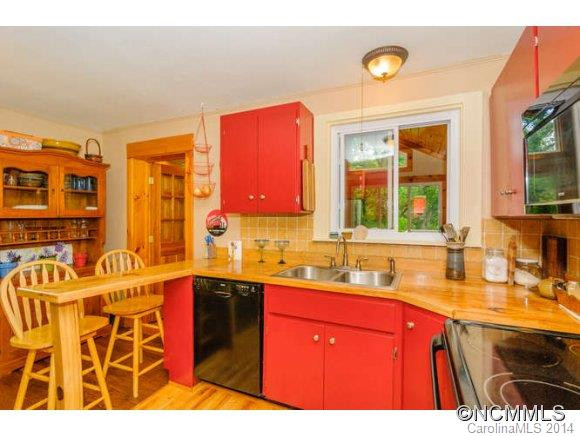 144 Lakewood Drive - Photo 10