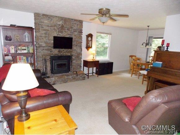 106 Cannon Drive - Photo 2