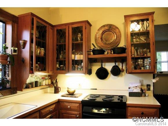 5285 Old Hendersonville Hwy - Photo 15