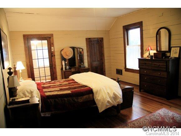 5285 Old Hendersonville Hwy - Photo 20