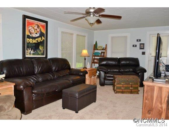 207 Dogwood Lane - Photo 7