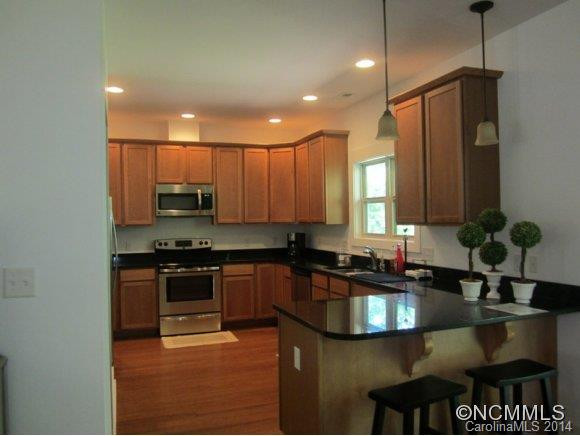138 River Rock Road - Photo 2
