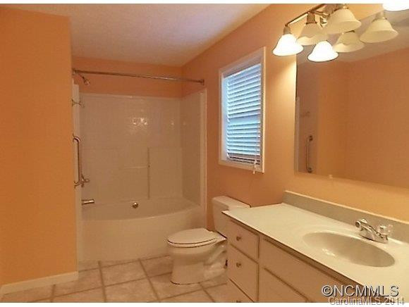 3291 North River Road - Photo 12