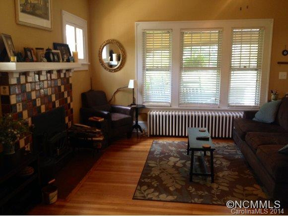 175 Pennsylvania Avenue - Photo 2