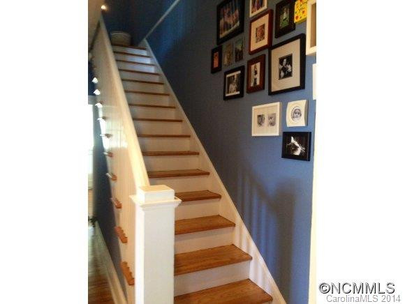 175 Pennsylvania Avenue - Photo 8