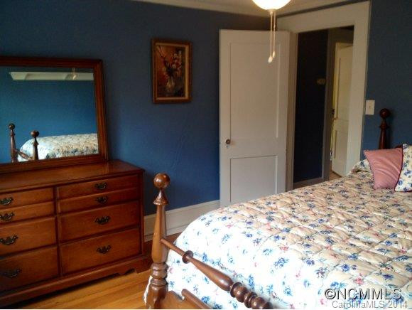 175 Pennsylvania Avenue - Photo 10