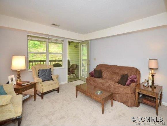406 CARLYLE WAY - Photo 4