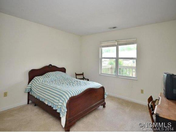 406 CARLYLE WAY - Photo 8