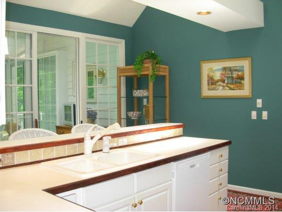 313 Boiling Springs Road - Photo 6