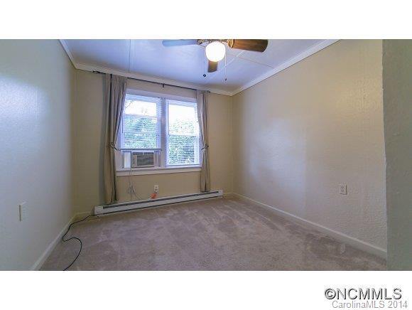 218 Wolf Pen Cove - Photo 10
