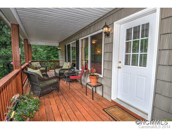 1429 Country Club Dr - Photo 4