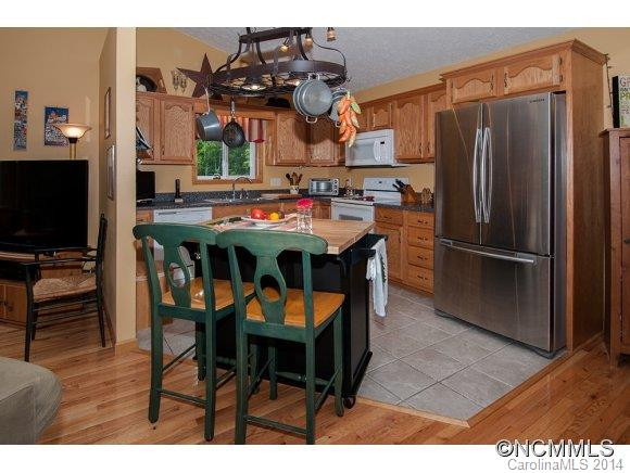 1429 Country Club Dr - Photo 7