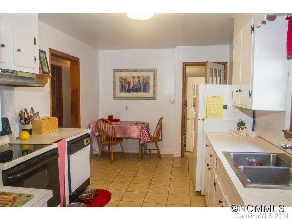169 Central Avenue - Photo 5