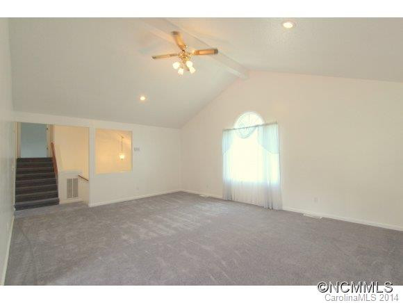3 BRADFORD PEAR LANE - Photo 3
