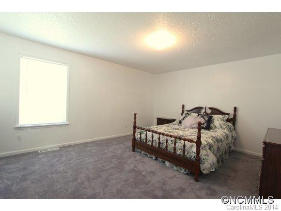 3 BRADFORD PEAR LANE - Photo 7