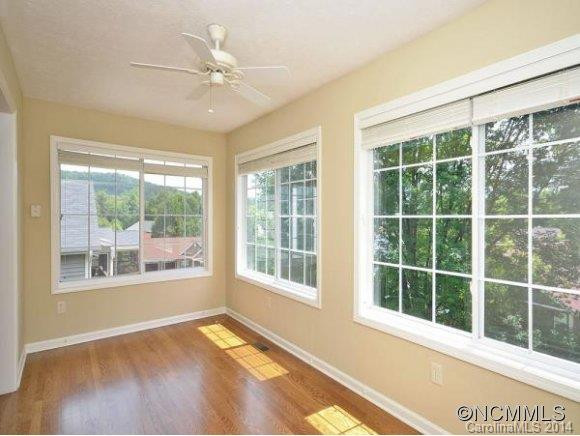 247 SHAWS CREEK FARM RD - Photo 4