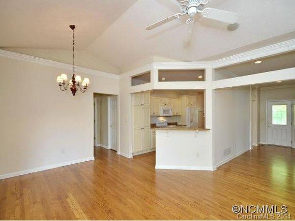 247 SHAWS CREEK FARM RD - Photo 5
