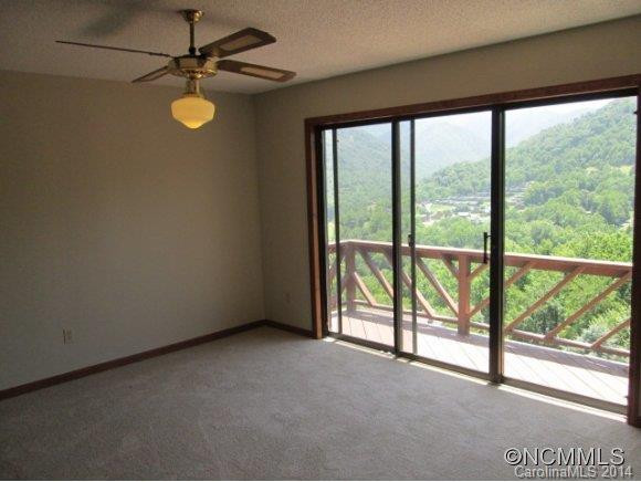 73 Mountain Breeze Dr - Photo 12