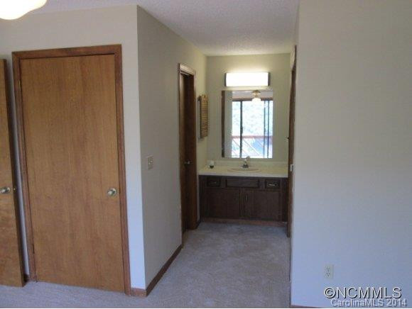 73 Mountain Breeze Dr - Photo 14