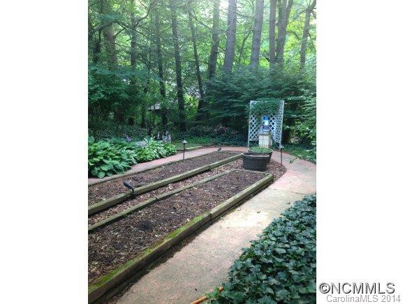 377 COUNTRY CLUB RD - Photo 20
