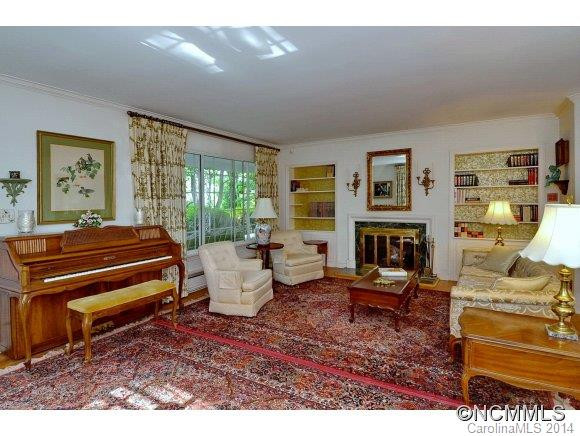 377 COUNTRY CLUB RD - Photo 4