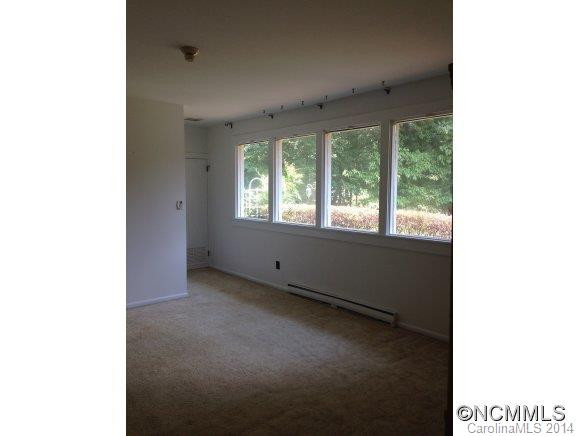 377 COUNTRY CLUB RD - Photo 10