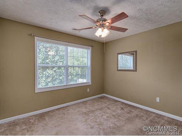 204 PEMBROOK ROAD - Photo 8