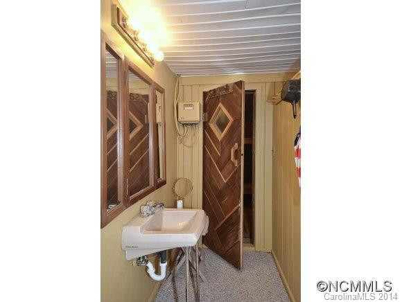 1373 Dogwood Drive - Photo 16