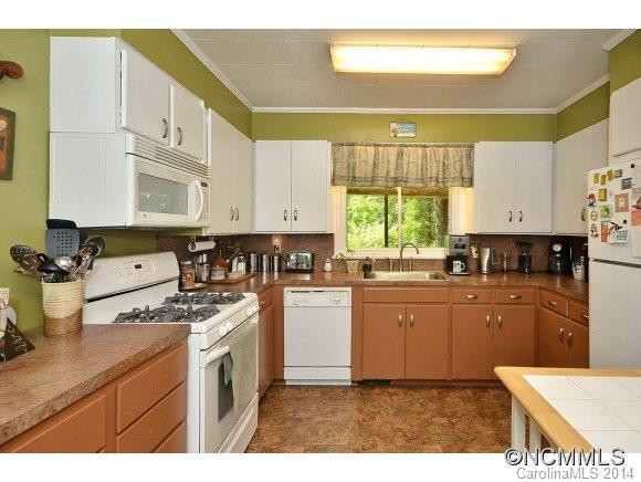 1373 Dogwood Drive - Photo 6