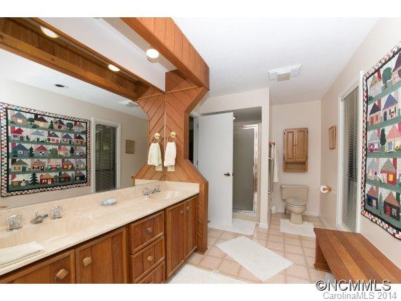 114 Woodbridge Drive - Photo 16