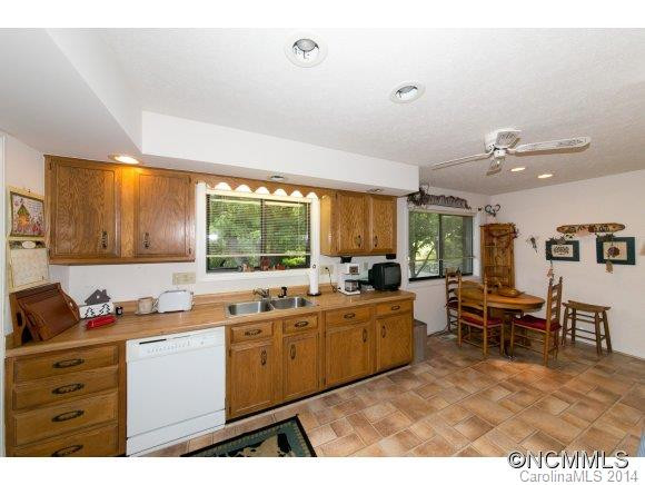 114 Woodbridge Drive - Photo 10