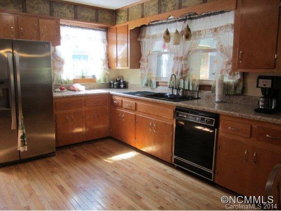 2655 Hwy 261 - Photo 5