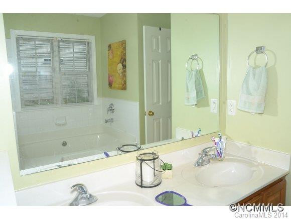 461 Planters Creek Rd - Photo 8