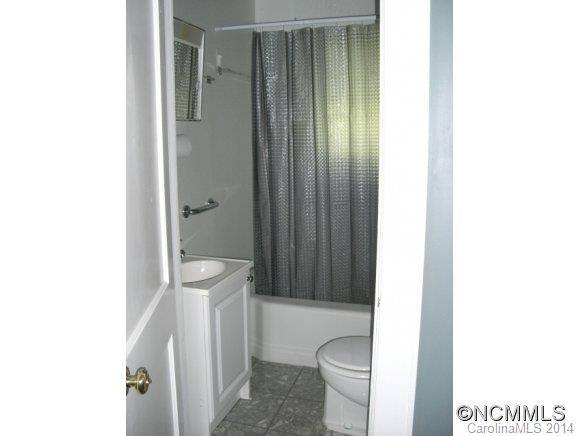 118 Oakhurst St - Photo 13