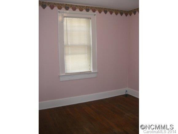 118 Oakhurst St - Photo 18