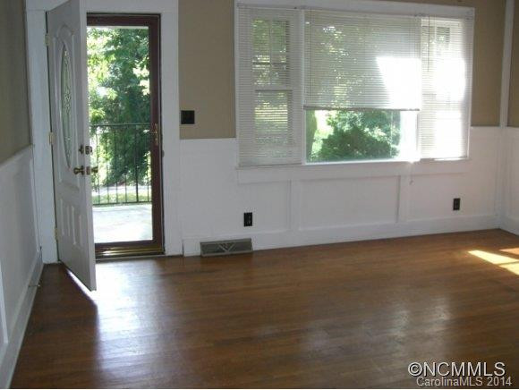 118 Oakhurst St - Photo 5