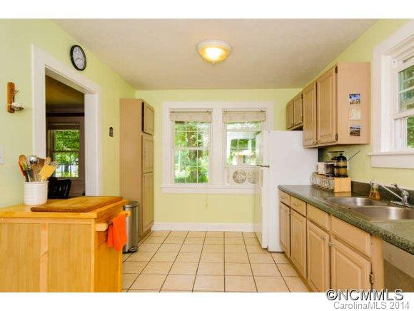 34 Queen Rd - Photo 14