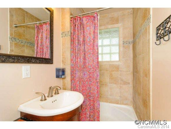 34 Queen Rd - Photo 17