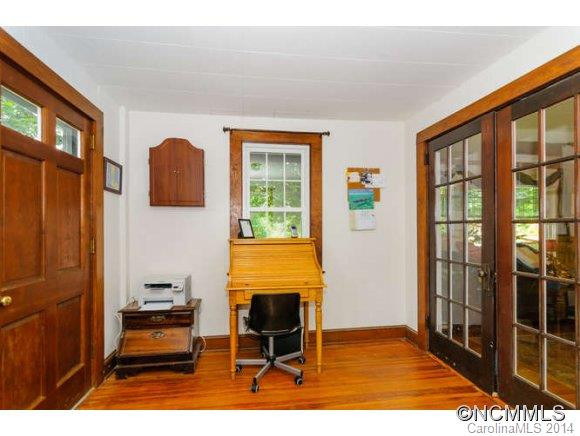 34 Queen Rd - Photo 5